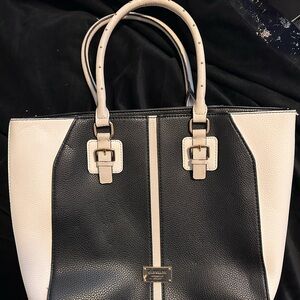 Guess Two-Tone Black and Cream Tote